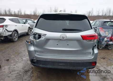 2019 Toyota Highlander Le z USA, uszkodzony, nr VIN 5TDBZRFH6KS734111